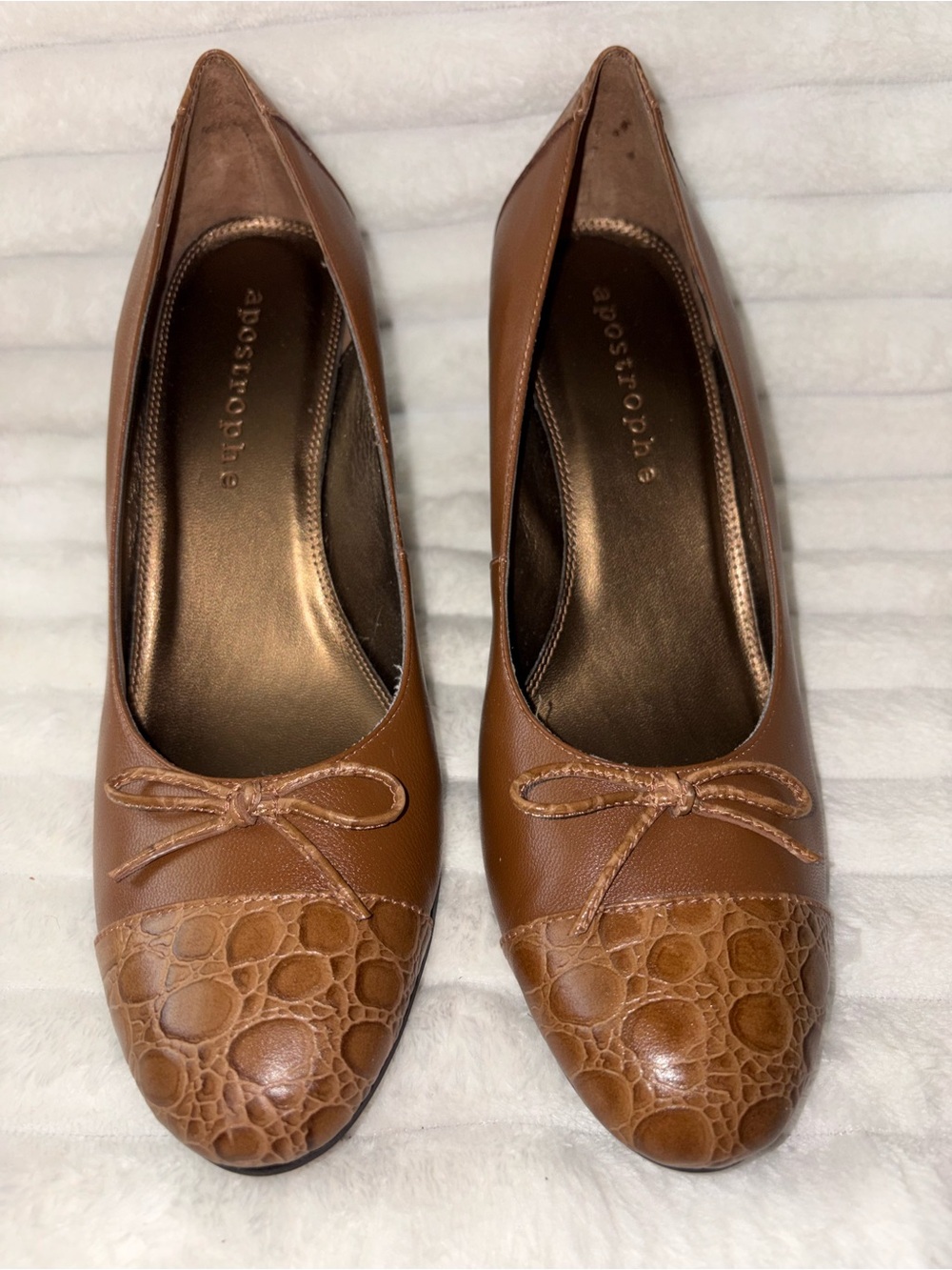 Apostrophe Brown Croc-Textured Toe Ballet Heels with Bow 8M
